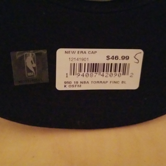 Toronto Raptors 2019 official Championship hats x 53 - Picture 2 of 3